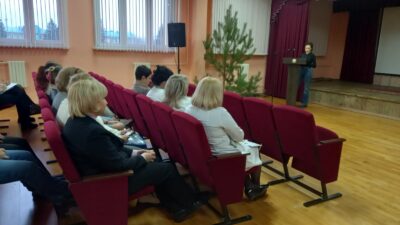 Профилактическая беседа представителя санэпидемстанции с коллективом филиала.