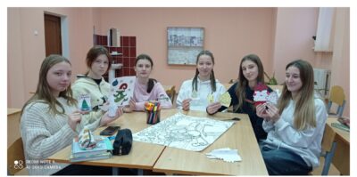 Творческая мастерская «Спешим поздравить с Новым годом!»
